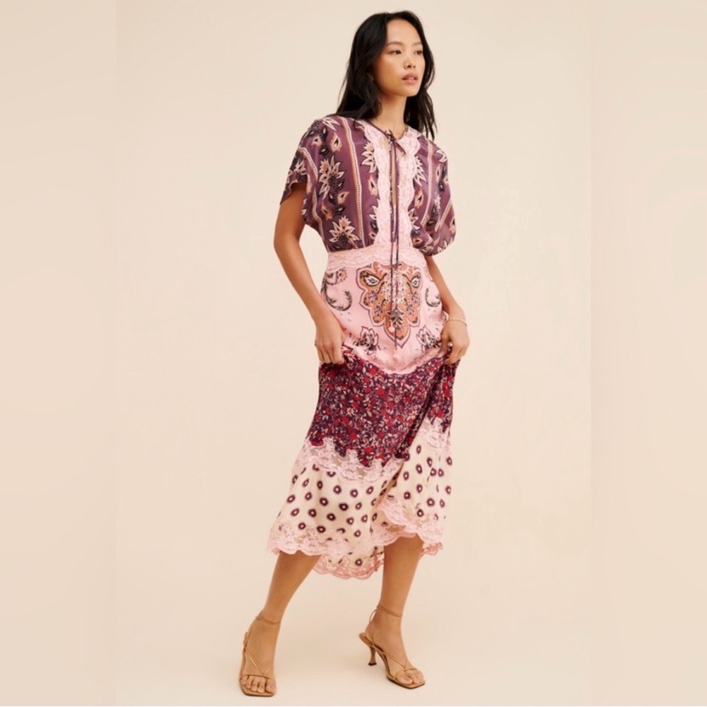 FARM Rio Glam Tapestry Burgundy Laces Short Sleeve Maxi Dress